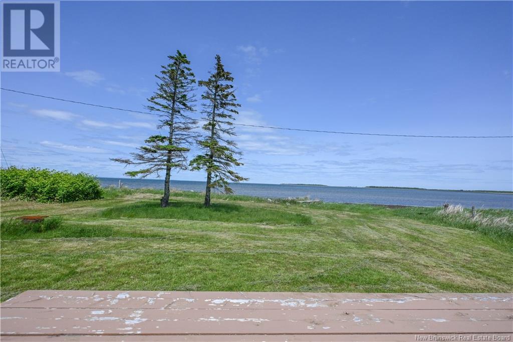 2250 Rue De La Côte Street Property Photo 5