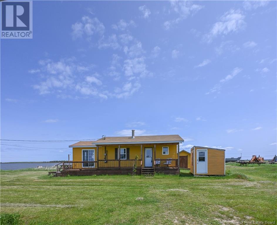 2250 Rue De La Côte Street Property Photo 9