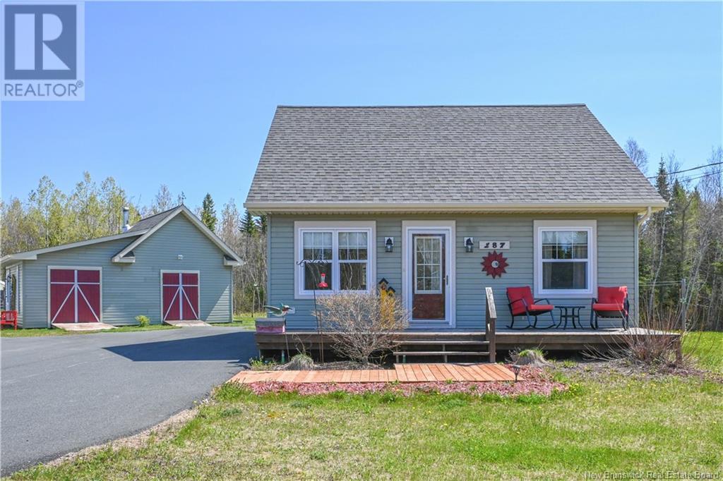 187 Saint-simon Road Property Photo 1
