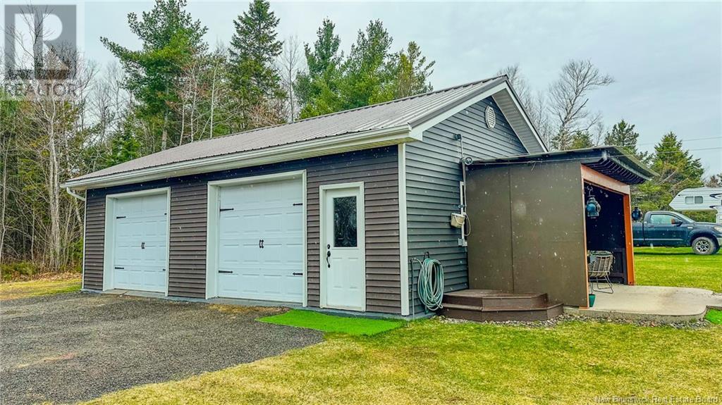 34 Ch Ouellette Property Photo 5