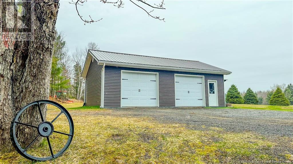 34 Ch Ouellette Property Photo 6