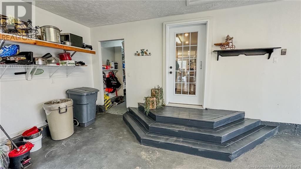 34 Ch Ouellette Property Photo 8
