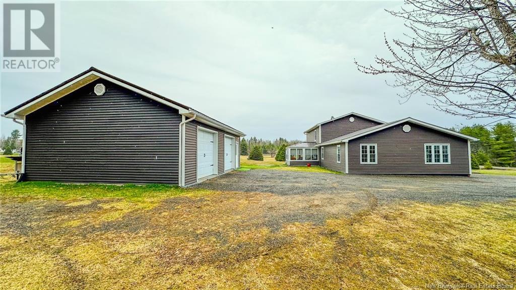 34 Ch Ouellette Property Photo 45
