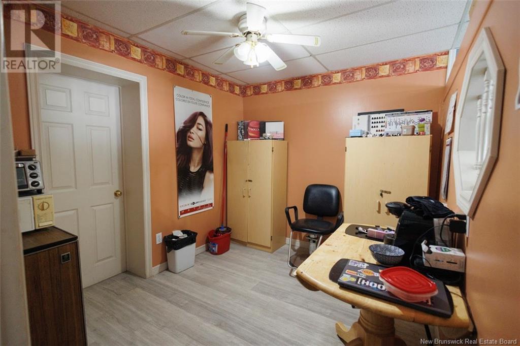 85 Broadway Property Photo 36