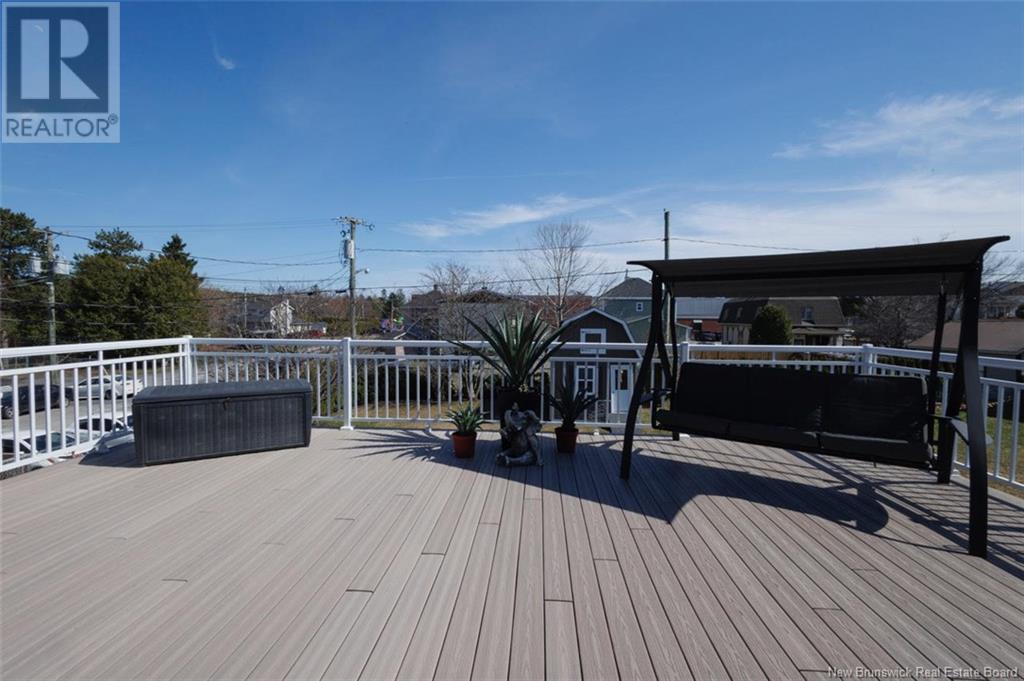 85 Broadway Property Photo 44
