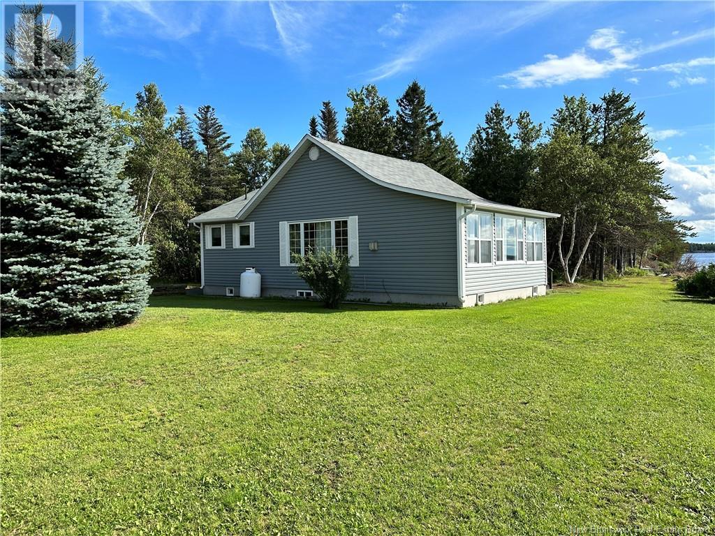 40 Front Road Property Photo
