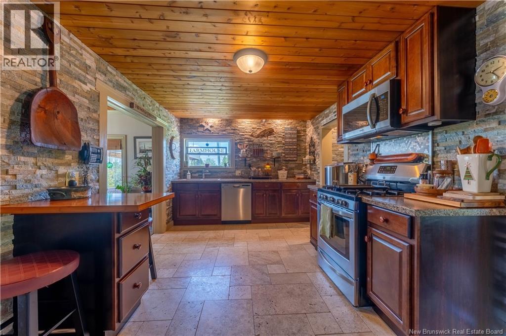 336 Ledge Road Property Photo 18