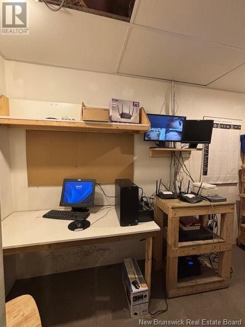 220 Industrial Park Road Property Photo 17