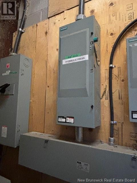 220 Industrial Park Road Property Photo 27