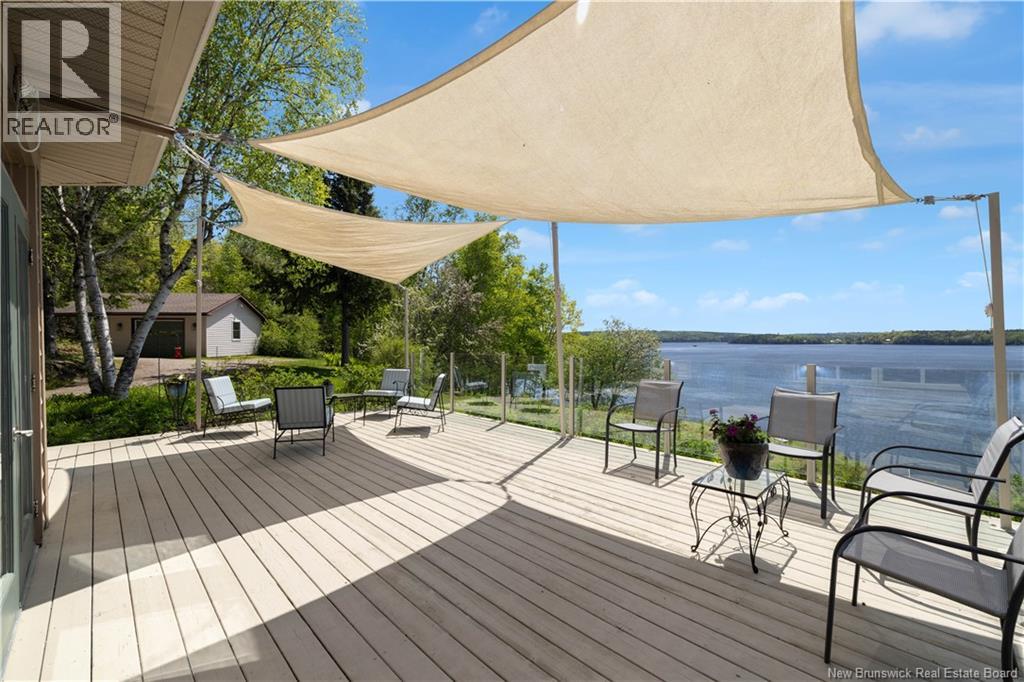 158 Hills Point Road Property Photo 21