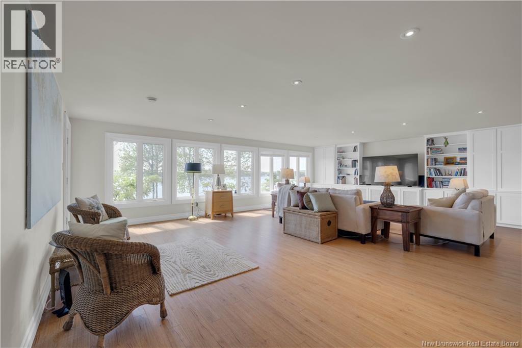 158 Hills Point Road Property Photo 36