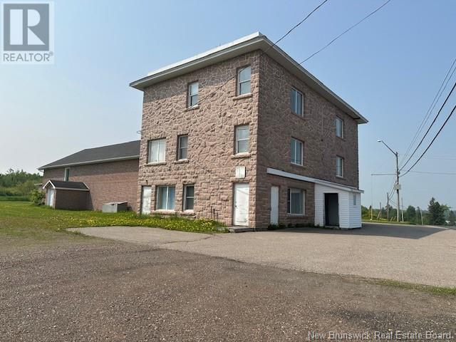 4117 Main Street Property Photo 2