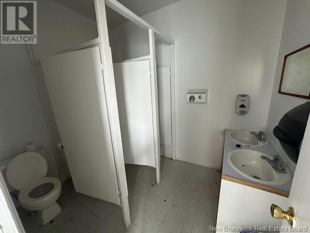 4117 Main Street Property Photo 22