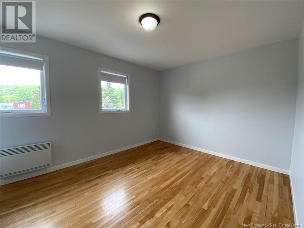 33 Thibaudeau Avenue Property Photo 12