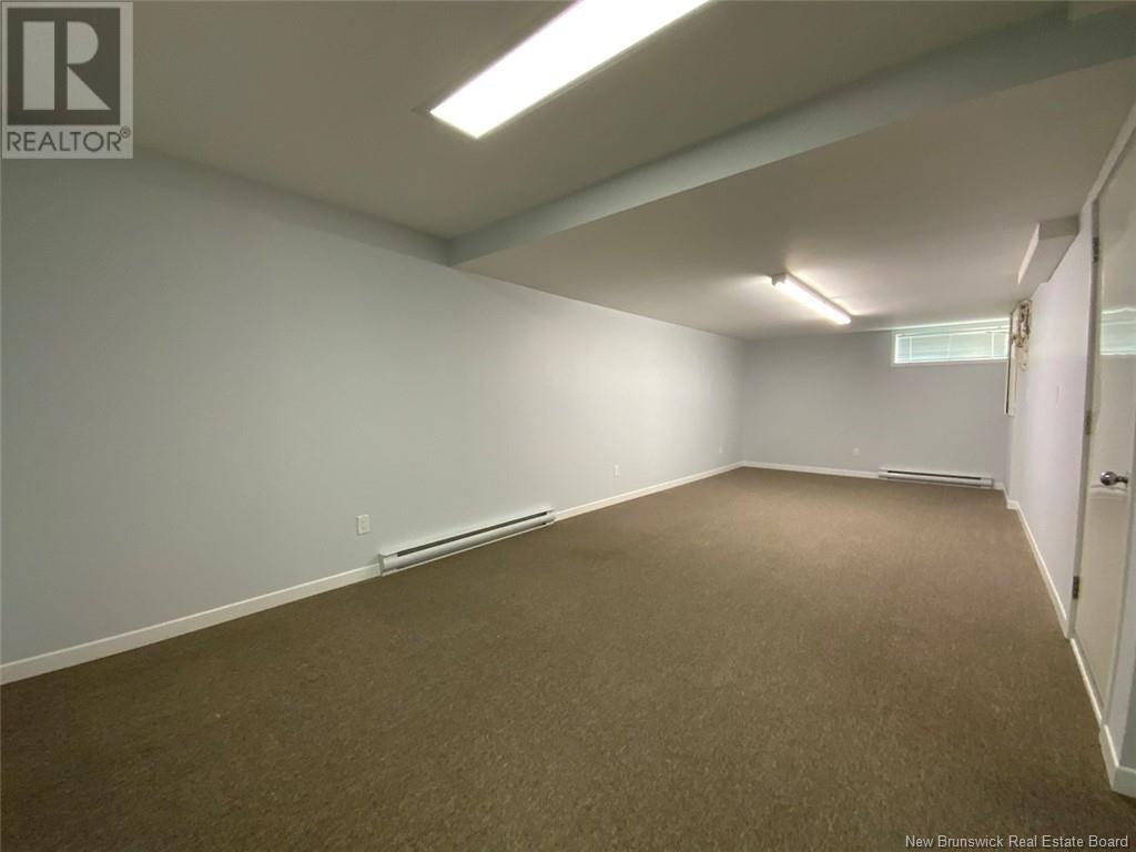 33 Thibaudeau Avenue Property Photo 20