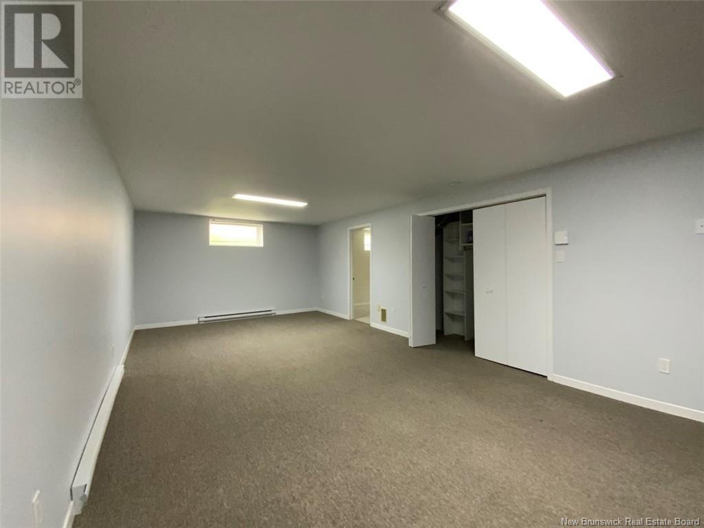 33 Thibaudeau Avenue Property Photo 21