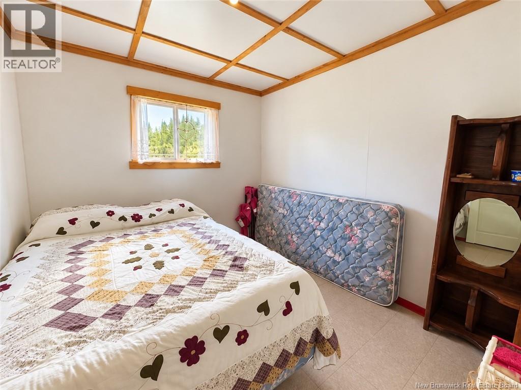 131 Feeney Road Property Photo 6