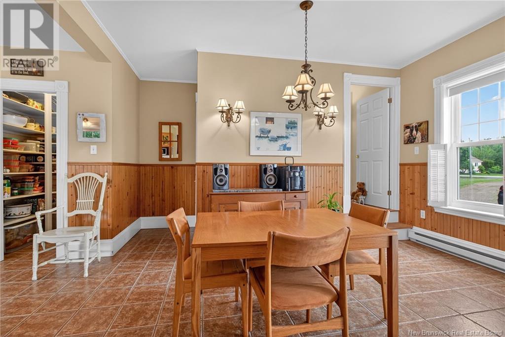 2622 River Road Property Photo 10