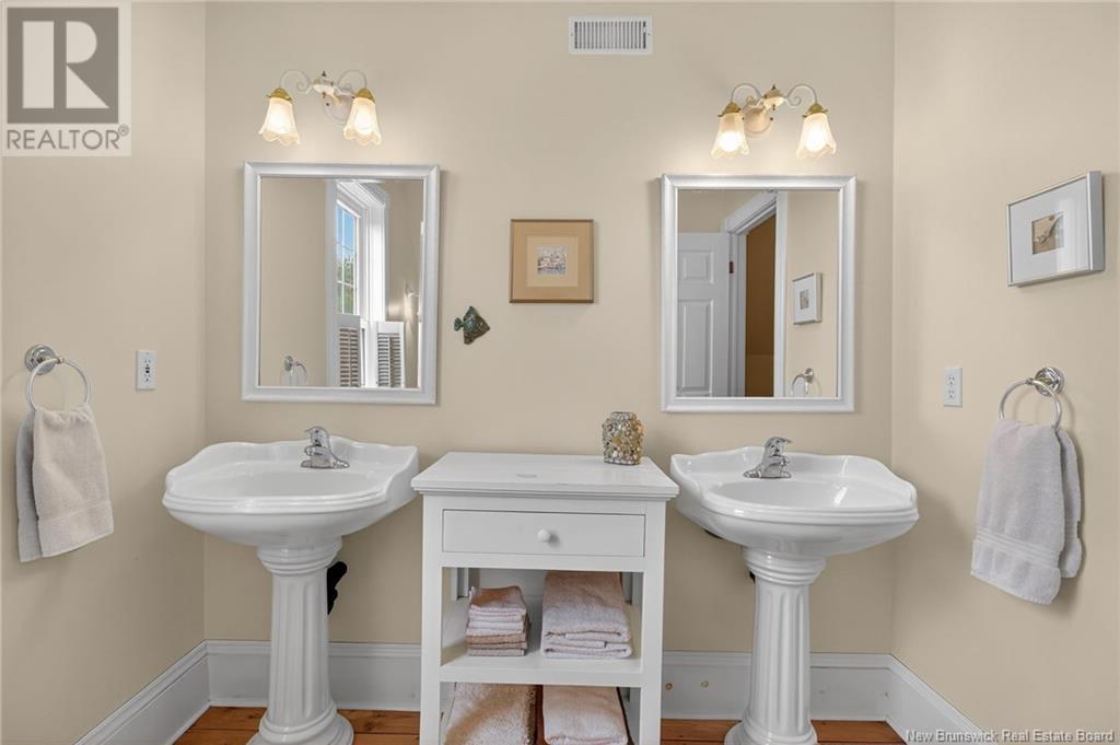 2622 River Road Property Photo 39