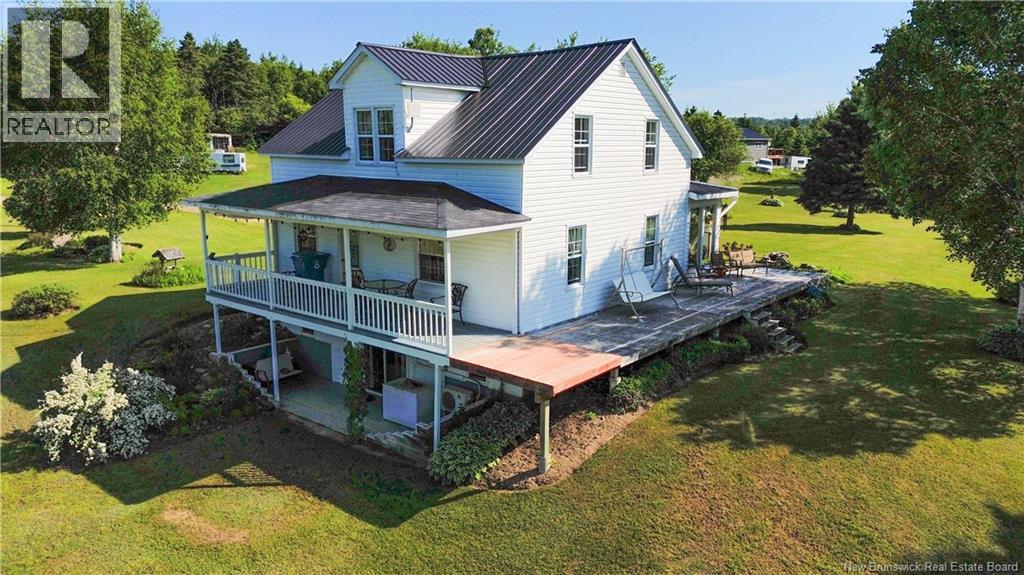 30 Smith Heights Property Photo 3