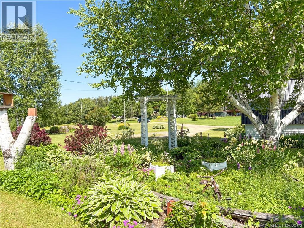 30 Smith Heights Property Photo 41