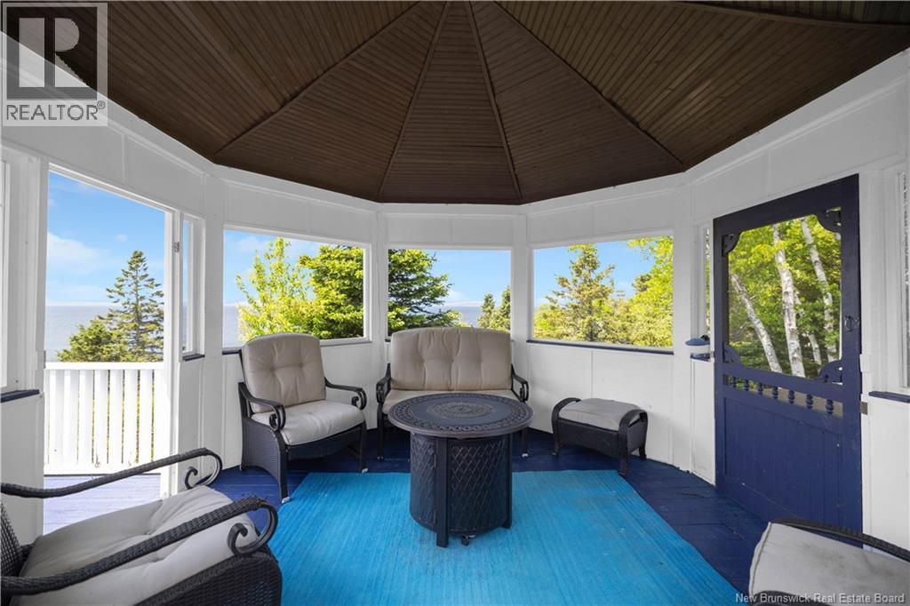 485 Mascarene Road Property Photo 32