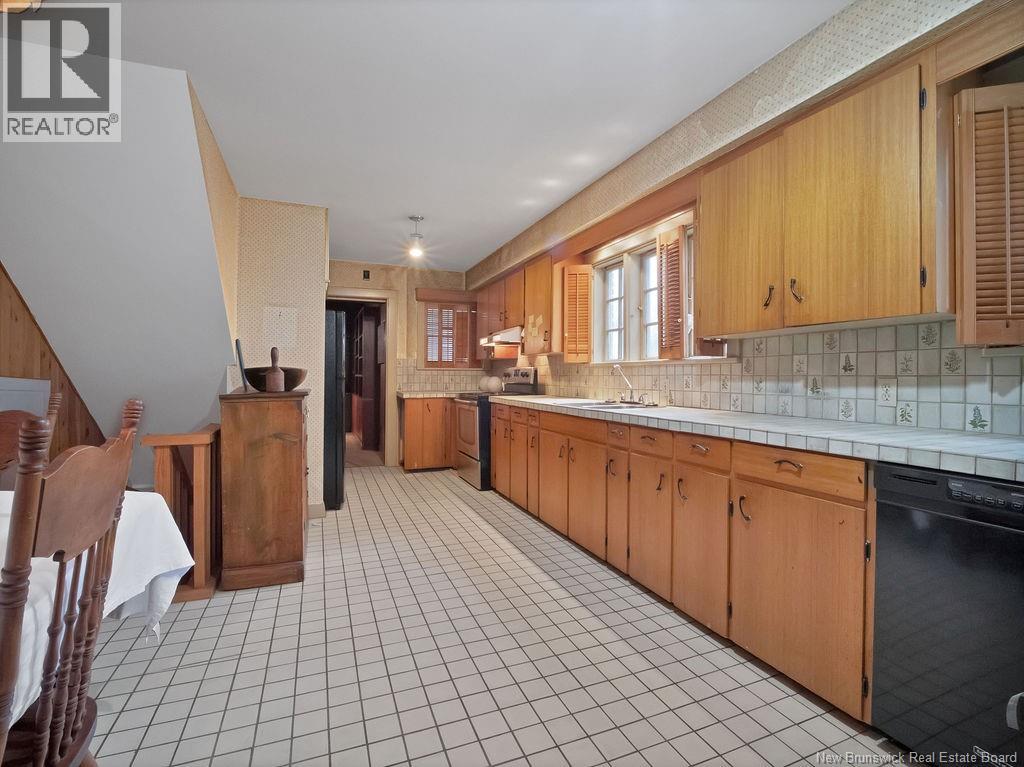 195 Park Street Property Photo 15