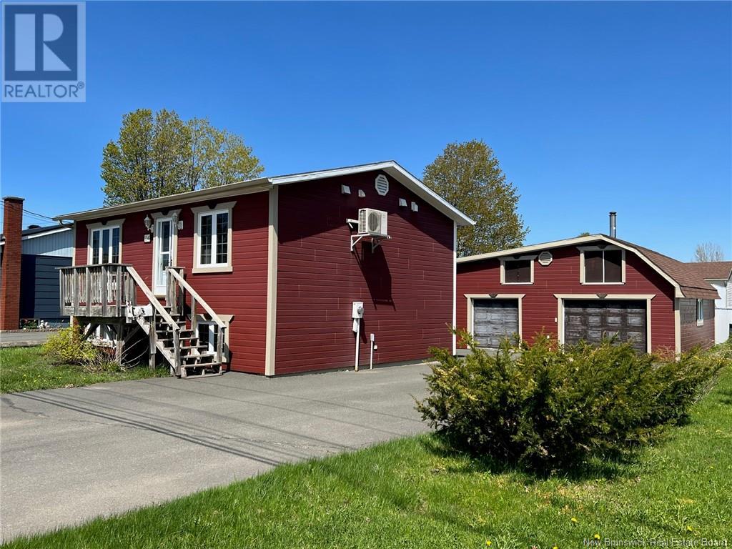 14 Gallant Drive Property Photo 1