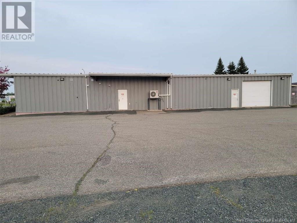 1780 Connolly Avenue Property Photo 4