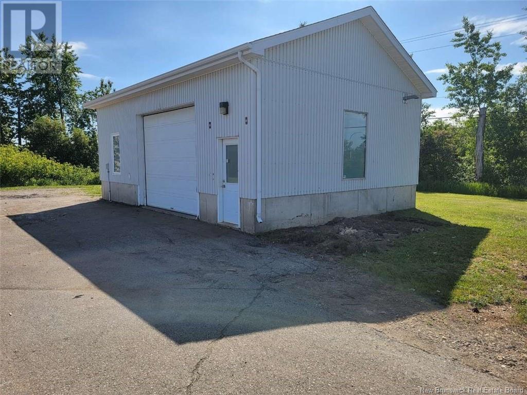 1780 Connolly Avenue Property Photo 6