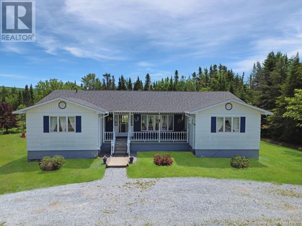 78 Upper Quaco Road Property Photo 1