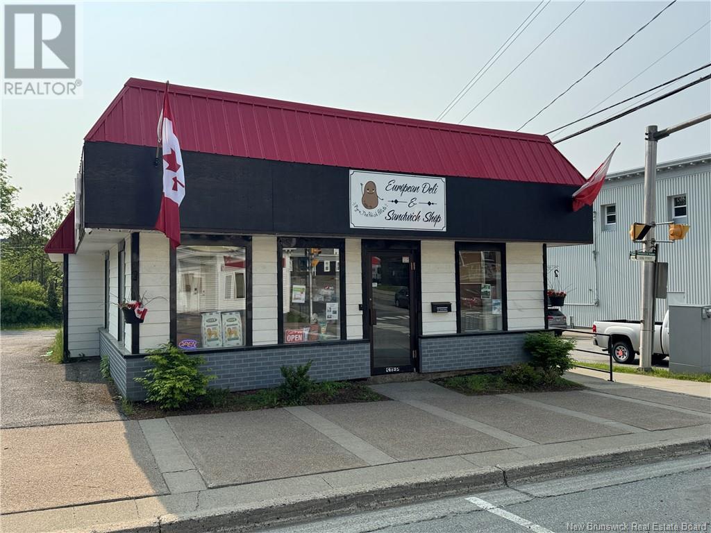 57 King Street Property Photo 2