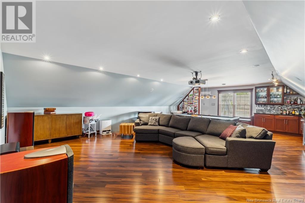 81 Thorncastle Property Photo 18