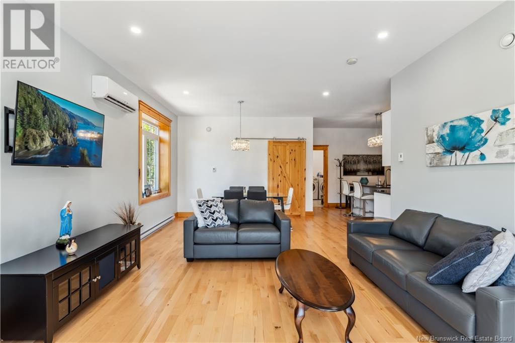 81 Thorncastle Property Photo 46