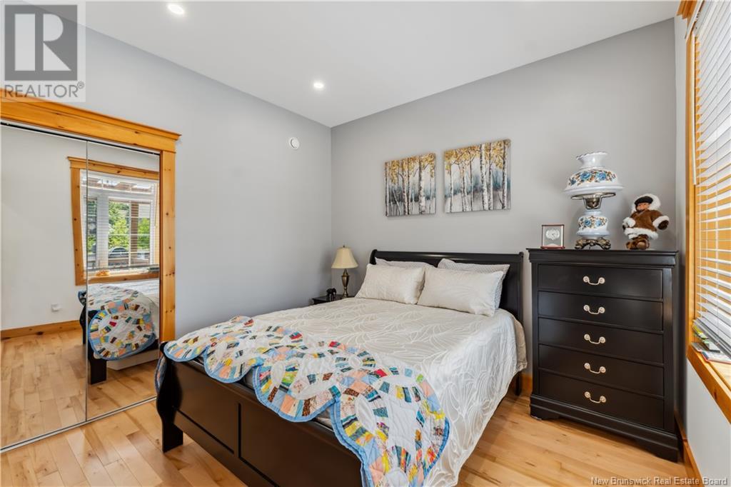 81 Thorncastle Property Photo 48