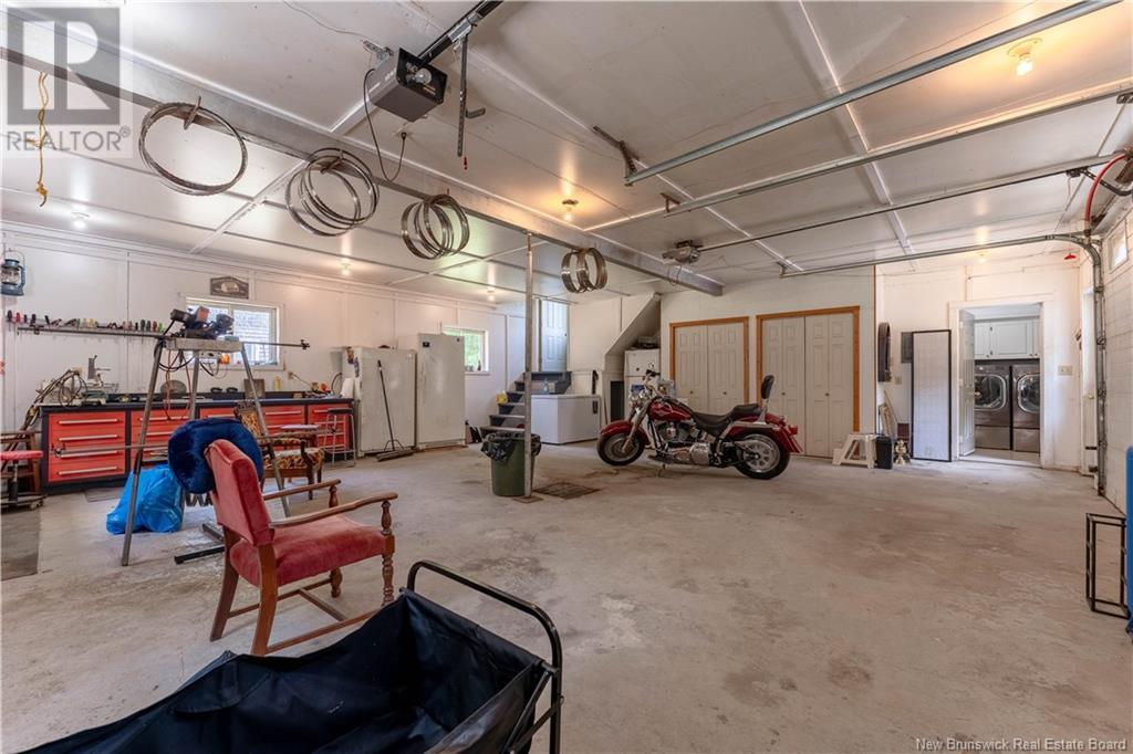 129 Pleasant Property Photo 11
