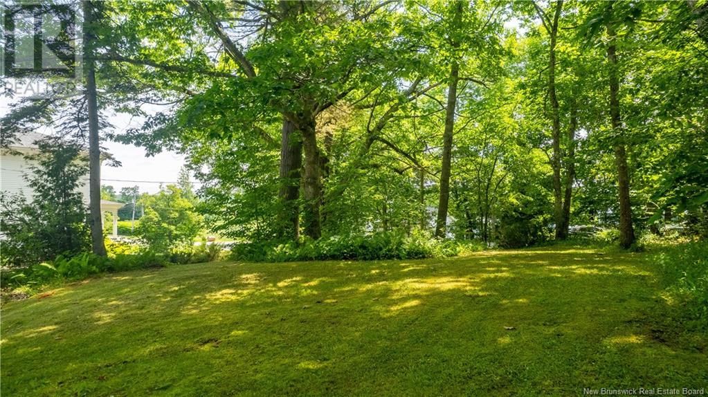 129 Pleasant Property Photo 15