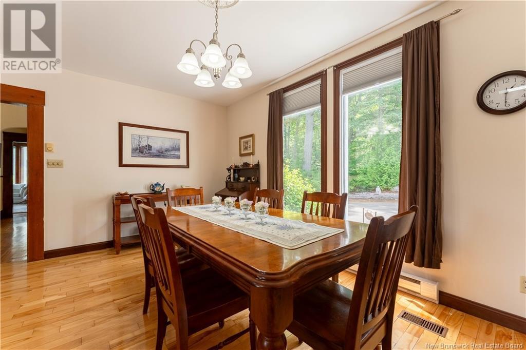 129 Pleasant Property Photo 26