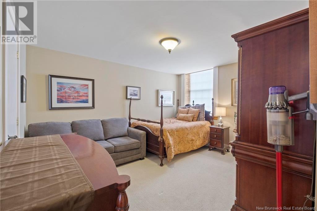 158-162 Charlotte Street Property Photo 28