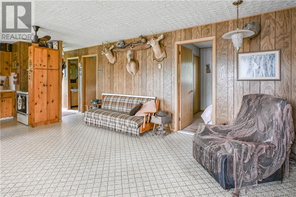 32 Denis Lane Property Photo 11