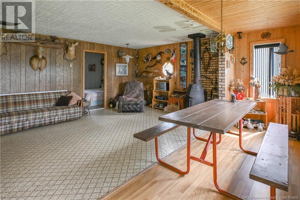 32 Denis Lane Property Photo 18