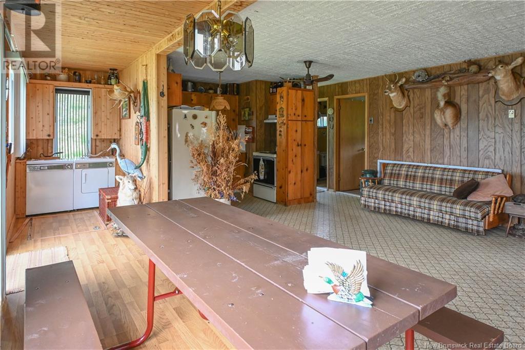 32 Denis Lane Property Photo 19