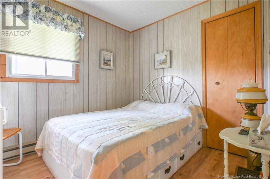 32 Denis Lane Property Photo 22