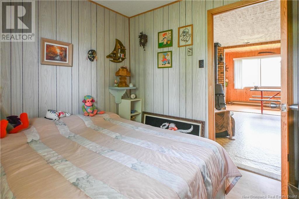 32 Denis Lane Property Photo 27