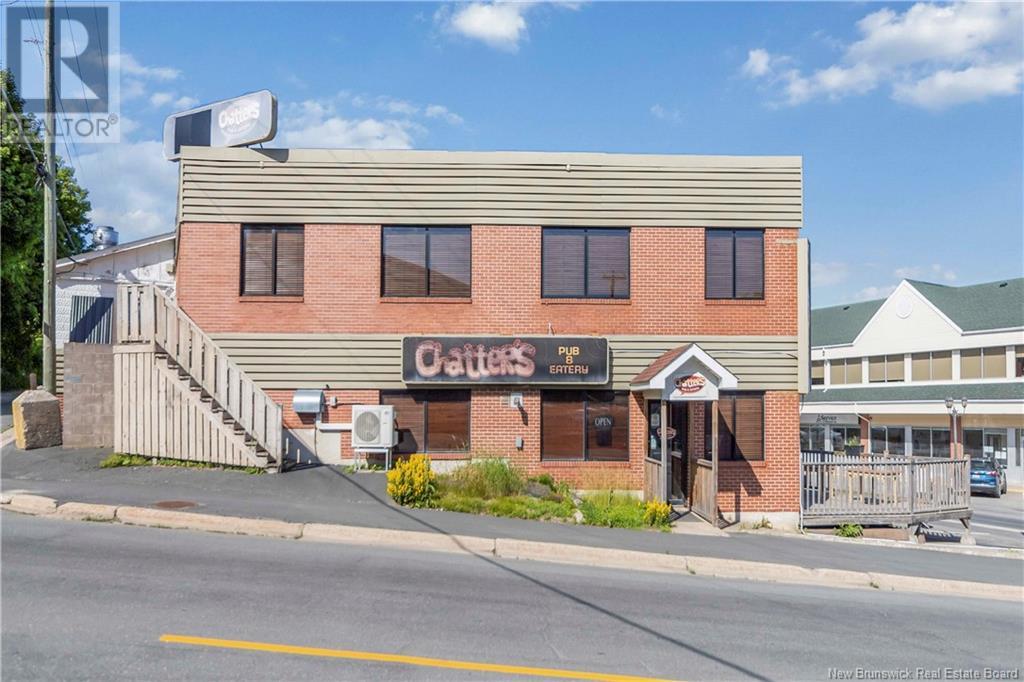365 Pleasant Street Property Photo
