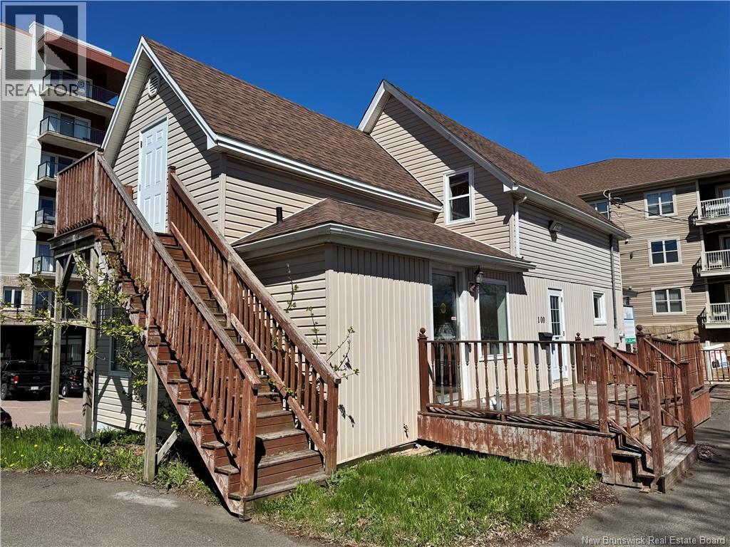 100 Sunset Avenue Property Photo 3