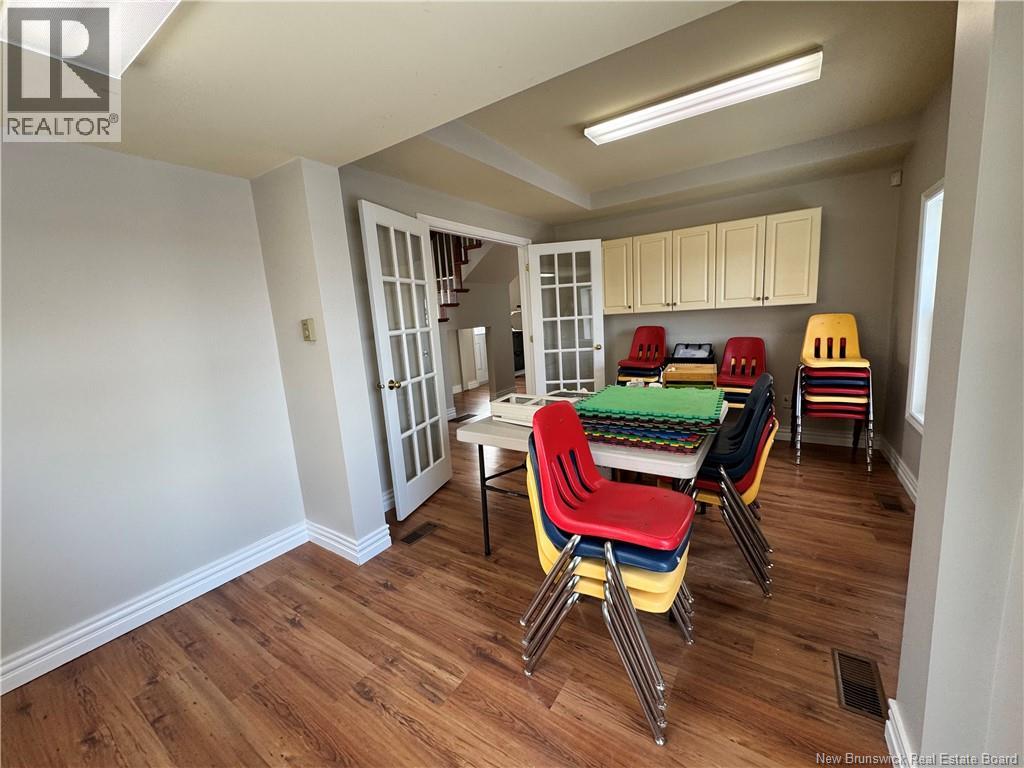 100 Sunset Avenue Property Photo 14