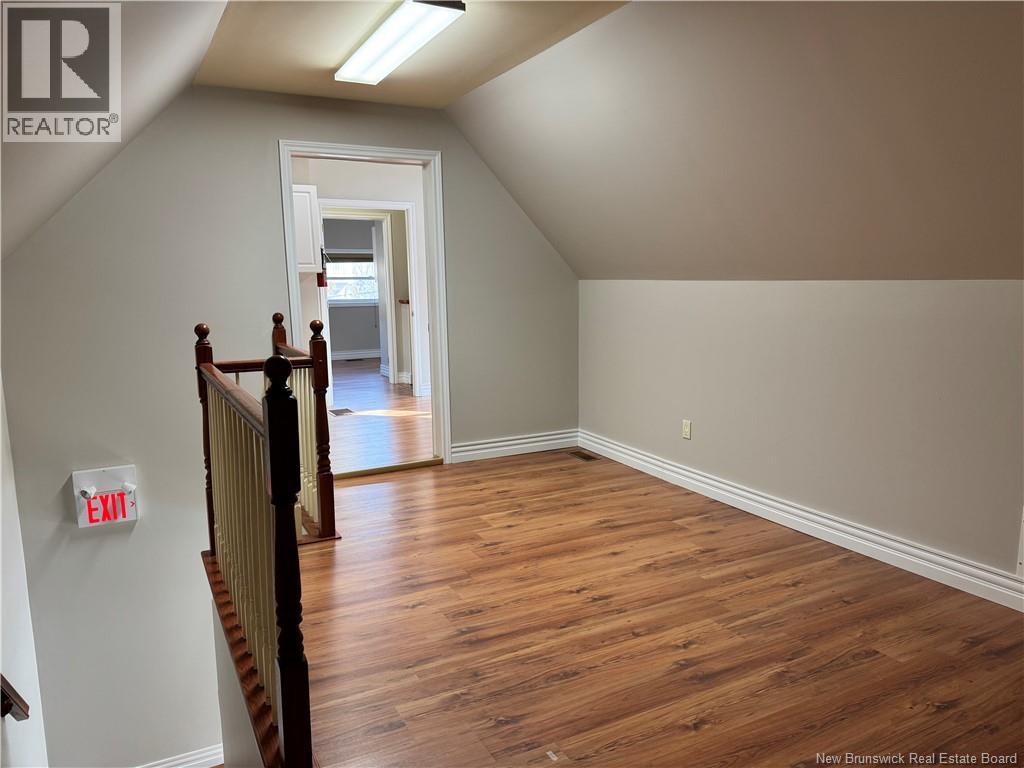 100 Sunset Avenue Property Photo 28