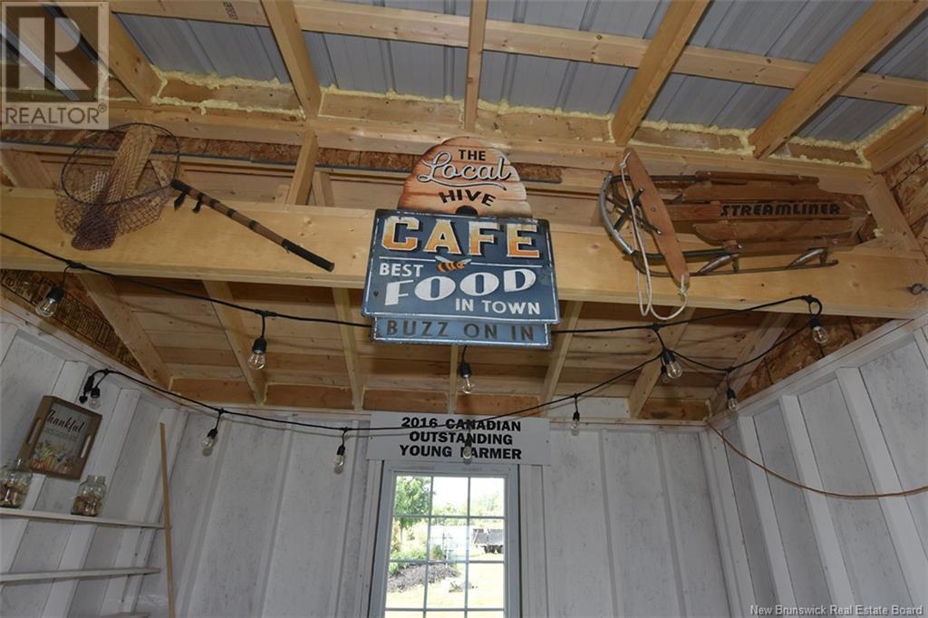 251 616 Route Property Photo 14