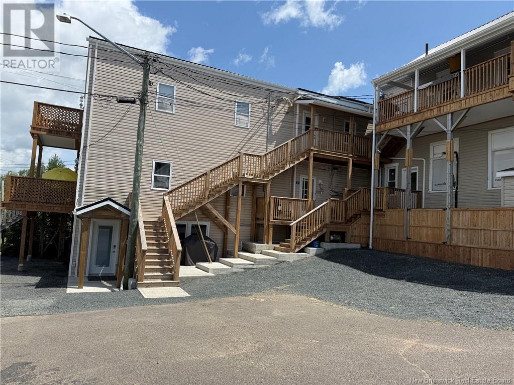17 Main Street Property Photo 3